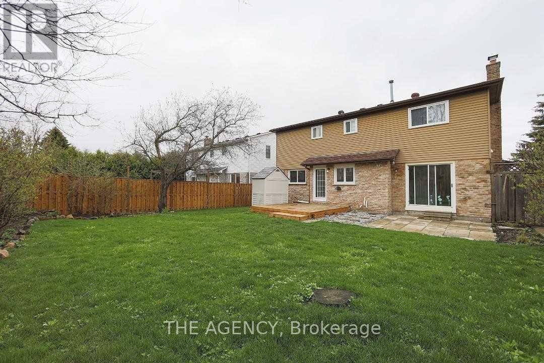 31 Brunton Place, Newmarket, Ontario  L3Y 6B5 - Photo 37 - N12216941