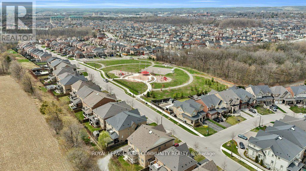 178 Gar Lehman Avenue, Whitchurch-Stouffville, Ontario  L4A 0H8 - Photo 5 - N12217071
