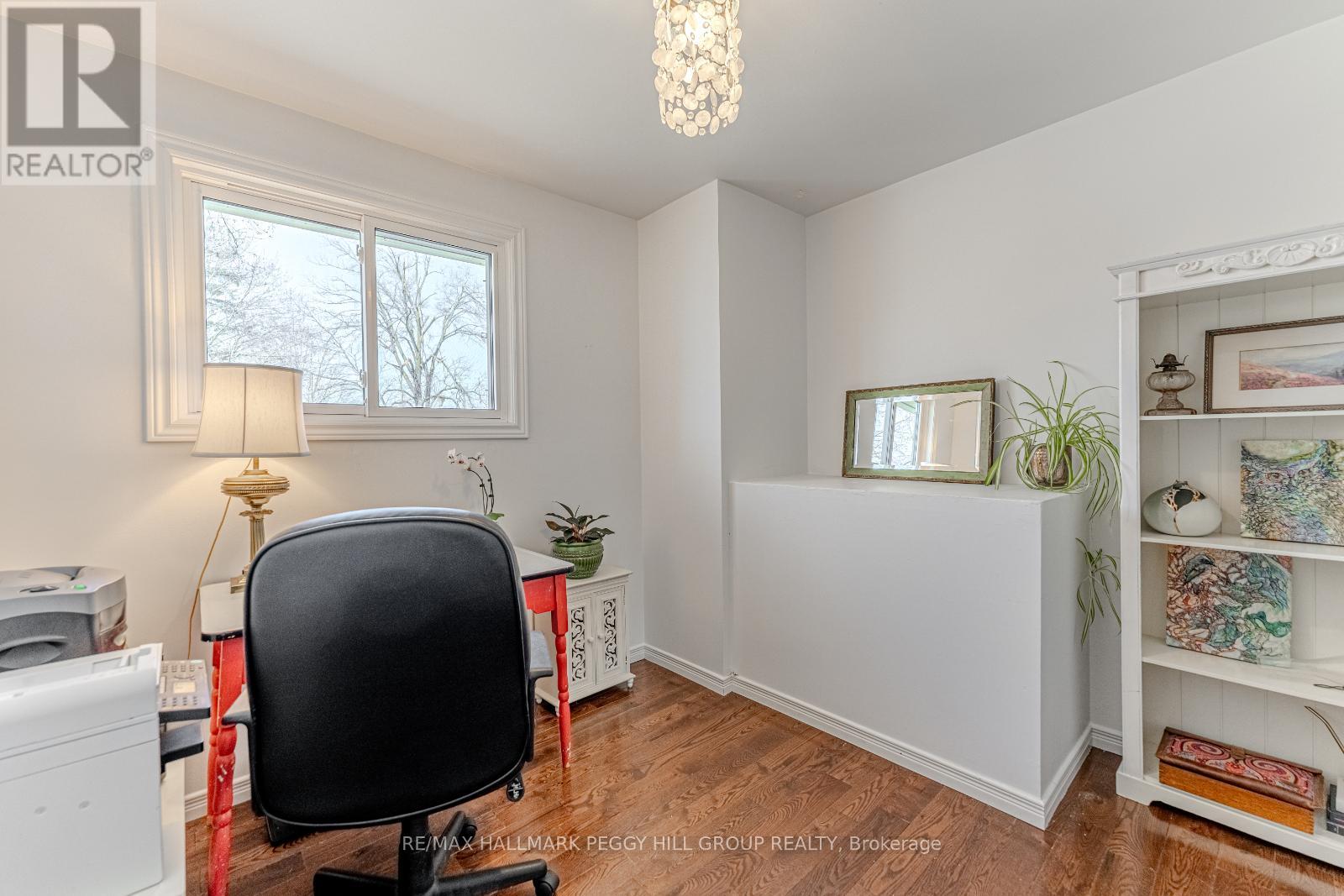 45 Shoreview Drive, Barrie, Ontario  L4M 1G2 - Photo 10 - S12216953