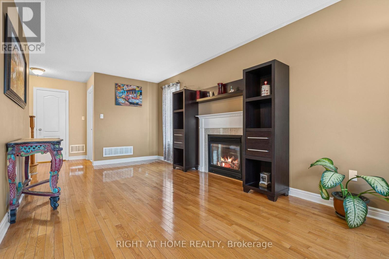 14 Prince Of Wales Drive, Barrie, Ontario  L4N 0T5 - Photo 17 - S12217039