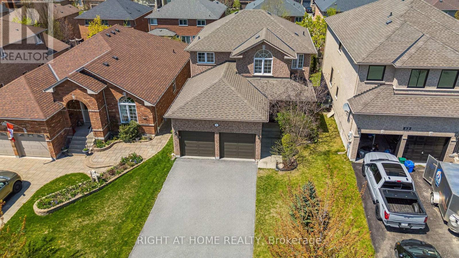 14 Prince Of Wales Drive, Barrie, Ontario  L4N 0T5 - Photo 3 - S12217039