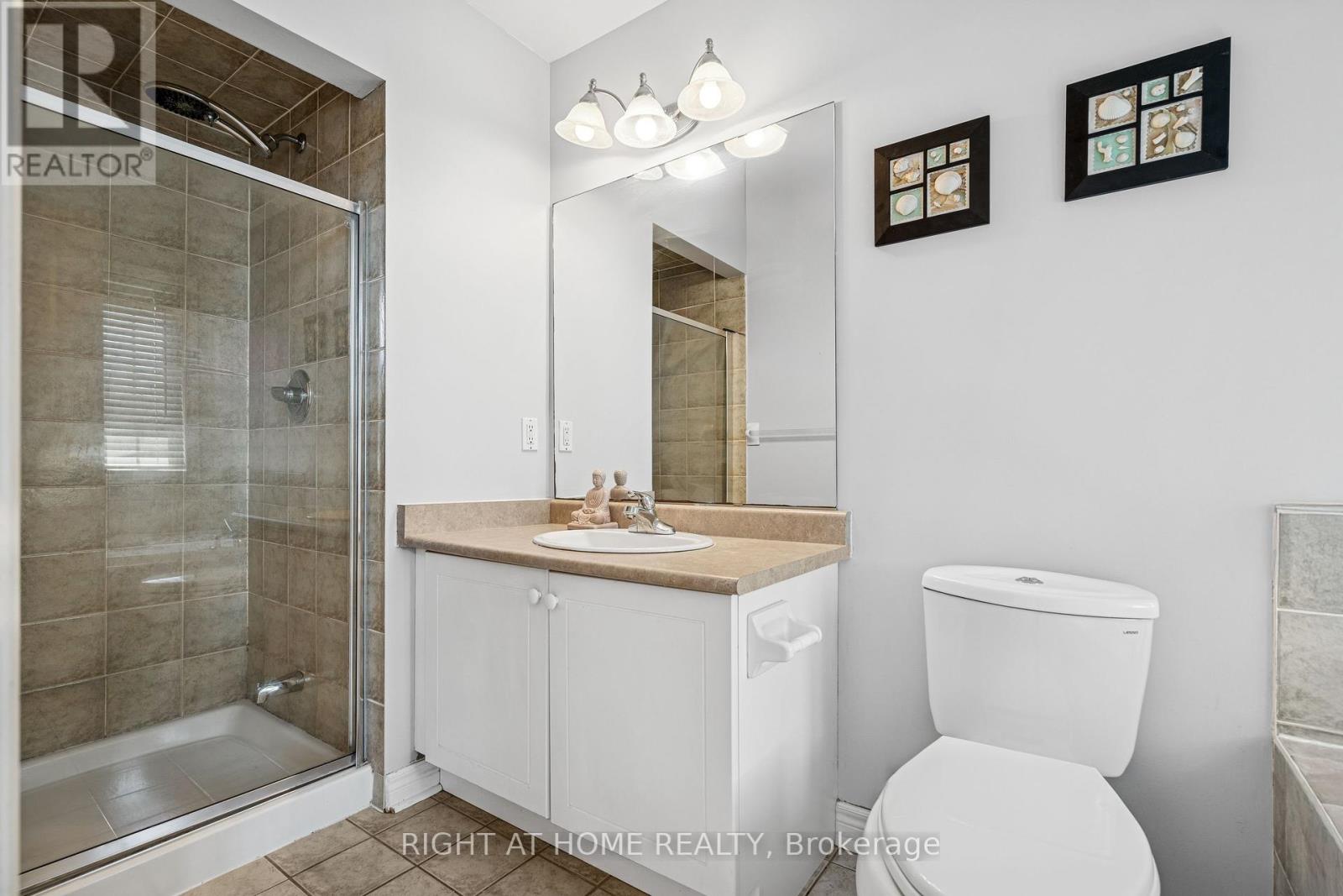 14 Prince Of Wales Drive, Barrie, Ontario  L4N 0T5 - Photo 32 - S12217039