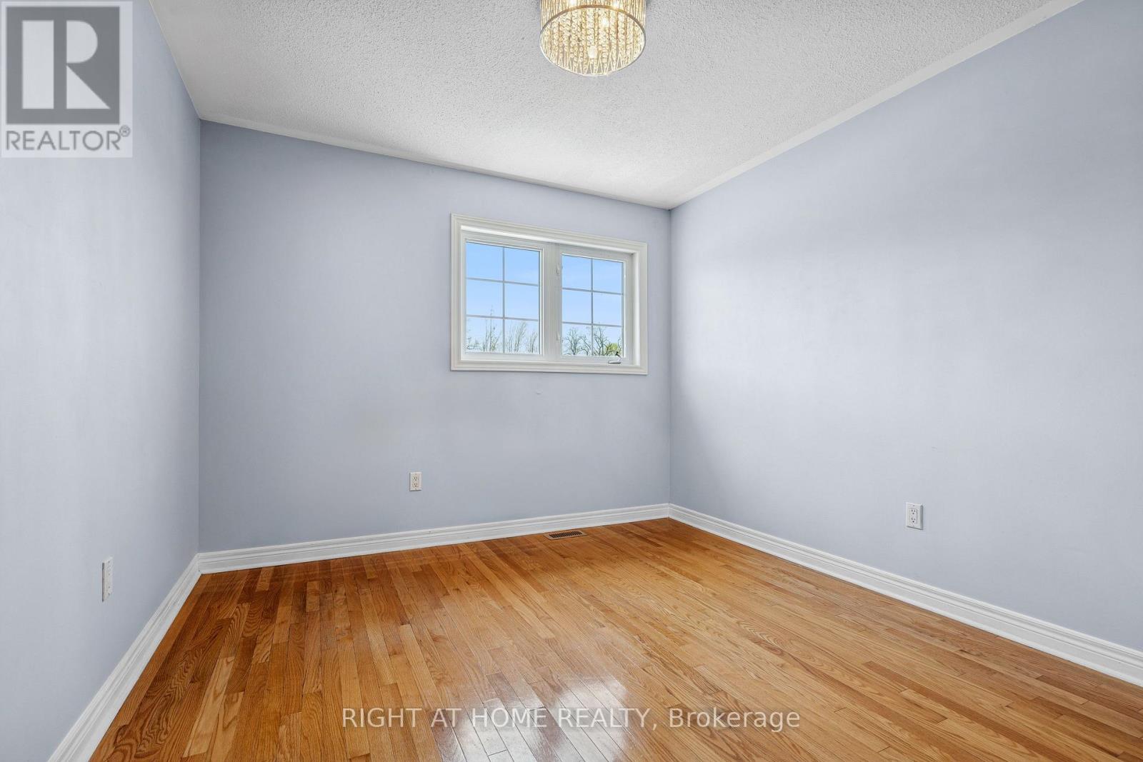 14 Prince Of Wales Drive, Barrie, Ontario  L4N 0T5 - Photo 41 - S12217039