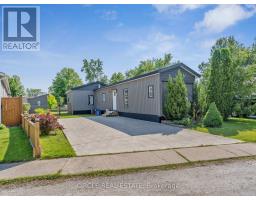 5 MAPLE DRIVE, Essex, Ontario