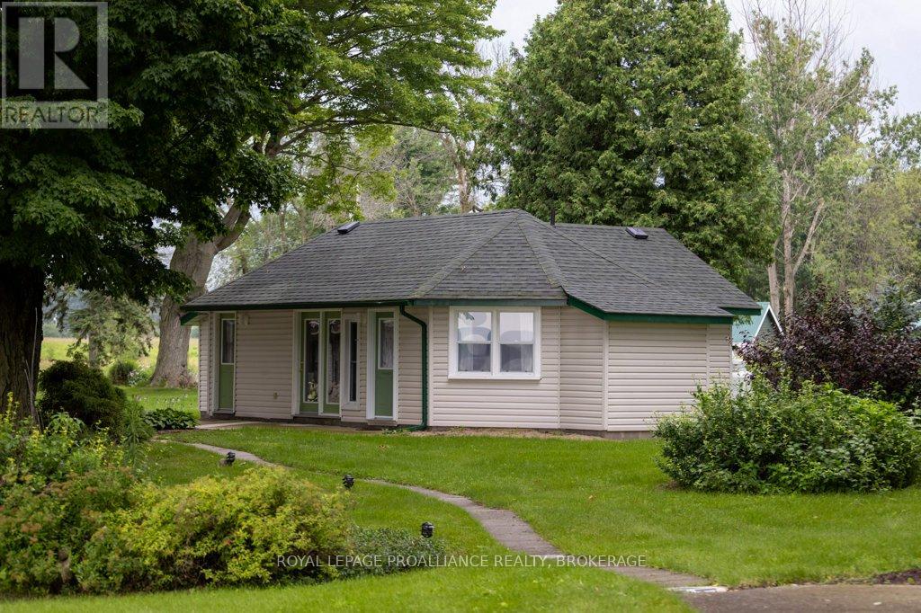 89 Waldo's Way Lane, Frontenac Islands, Ontario  K0H 2Y0 - Photo 30 - X12184543