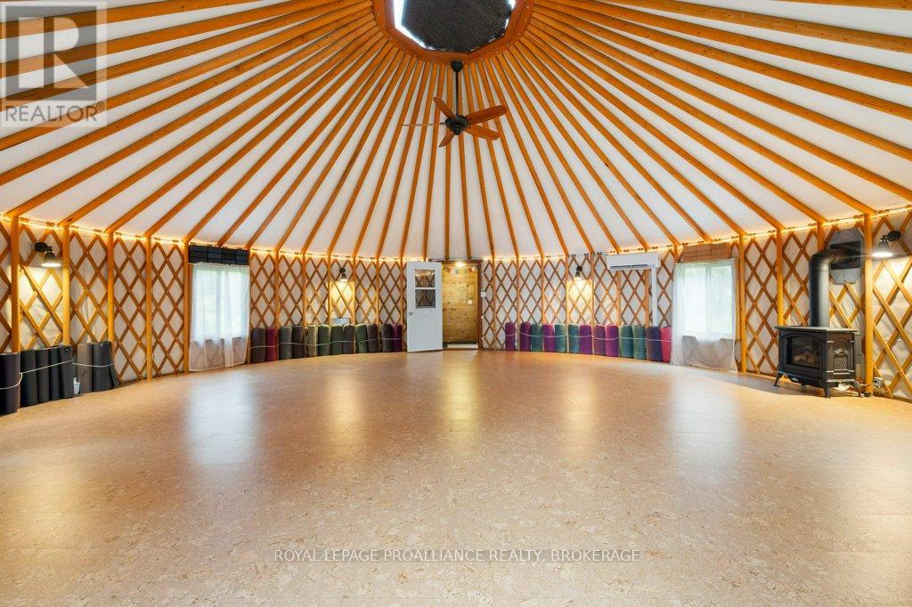 89 Waldo's Way Lane, Frontenac Islands, Ontario  K0H 2Y0 - Photo 39 - X12184543