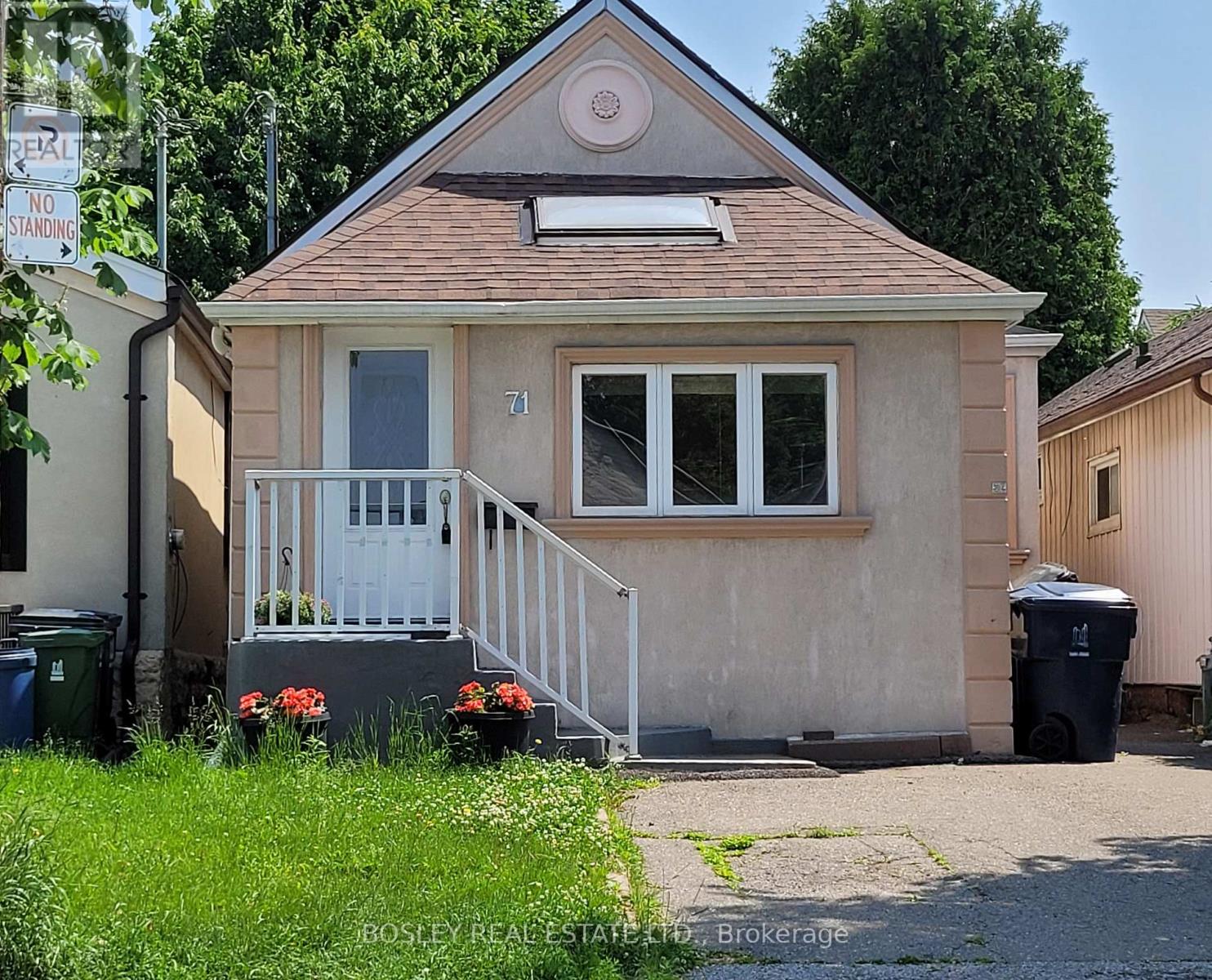 71 ROCKCLIFFE BOULEVARD, Toronto, Ontario
