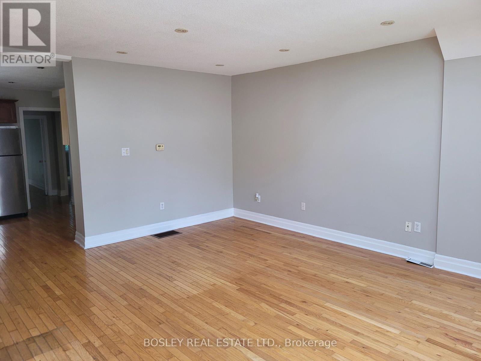 71 Rockcliffe Boulevard, Toronto, Ontario  M6N 4R4 - Photo 3 - W12216929