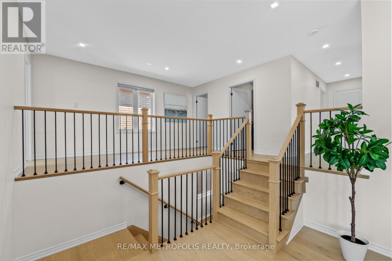 476 Boyd Lane, Milton, Ontario  L9E 1W6 - Photo 24 - W12216931