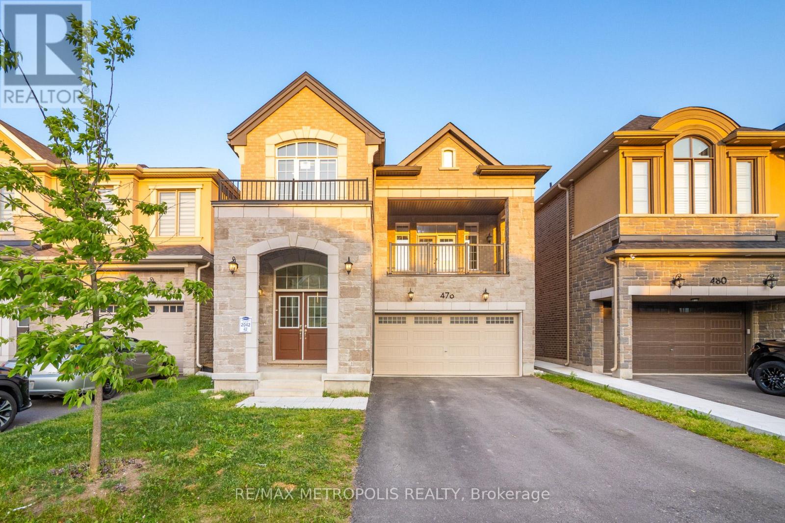 476 Boyd Lane, Milton, Ontario  L9E 1W6 - Photo 3 - W12216931