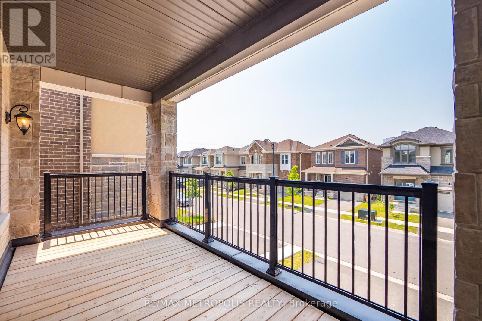 476 Boyd Lane, Milton, Ontario  L9E 1W6 - Photo 37 - W12216931
