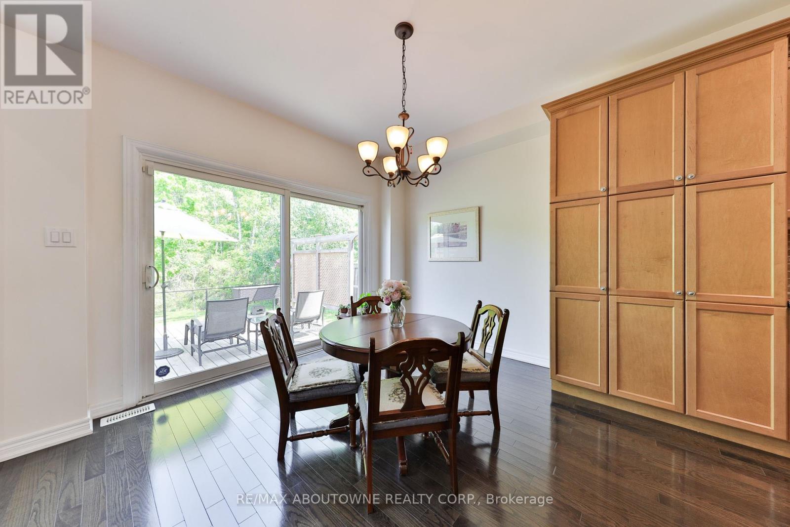 317 Nautical Boulevard, Oakville, Ontario  L6L 0C1 - Photo 18 - W12217022