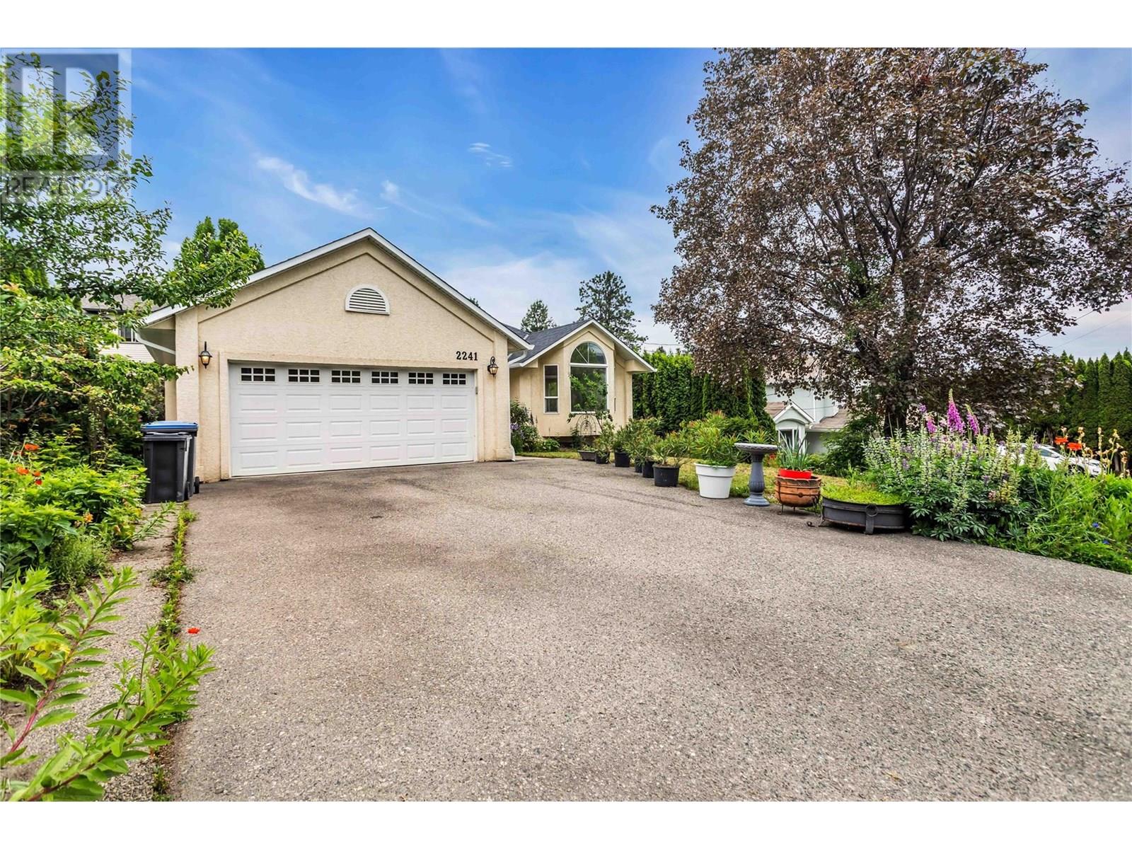 2241 Majoros Road, West Kelowna, British Columbia  V4T 2C2 - Photo 3 - 10351842