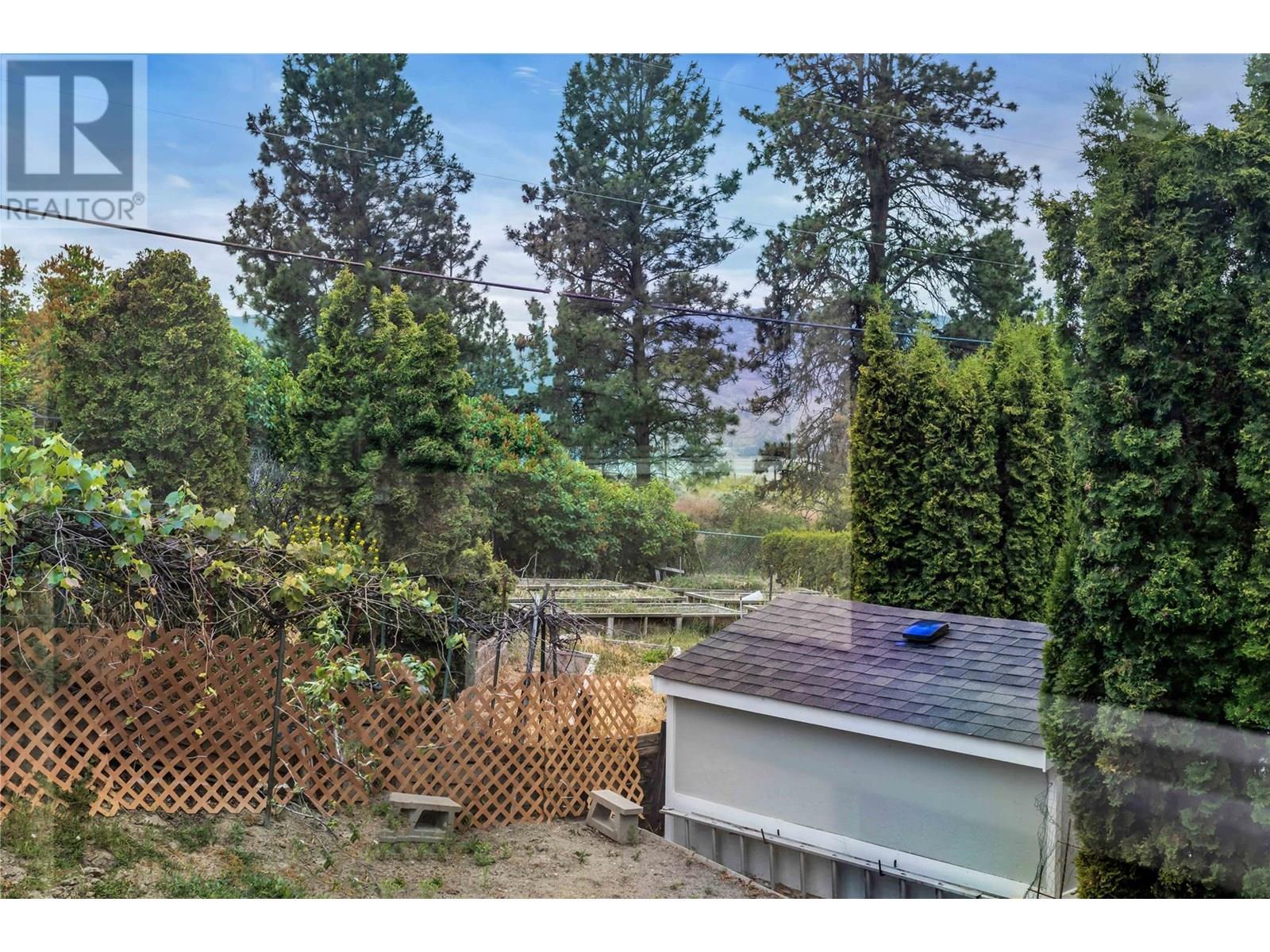 2241 Majoros Road, West Kelowna, British Columbia  V4T 2C2 - Photo 32 - 10351842