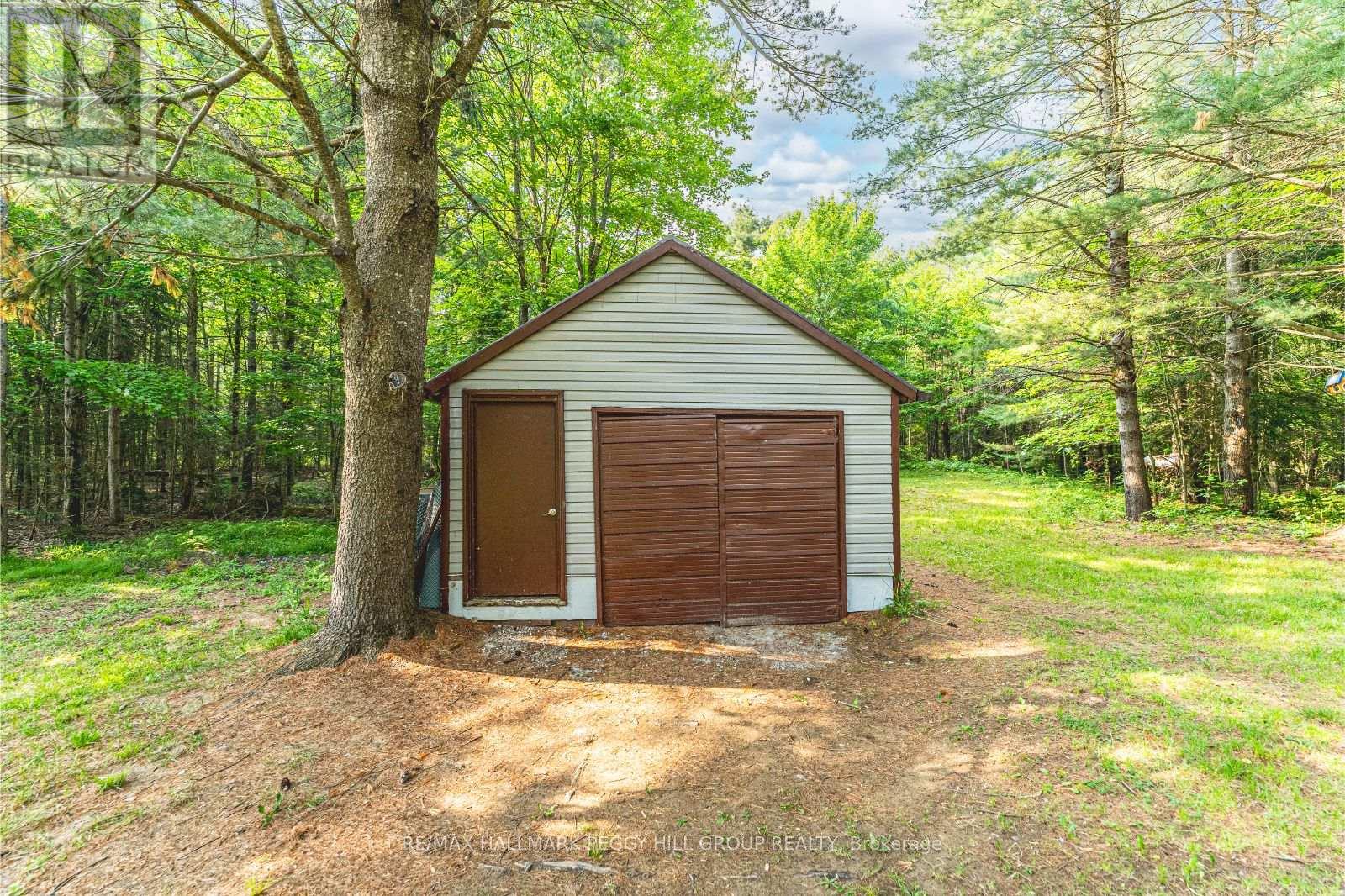 7390 Sadowa Road, Kawartha Lakes, Ontario  L0K 1W0 - Photo 17 - X12216910