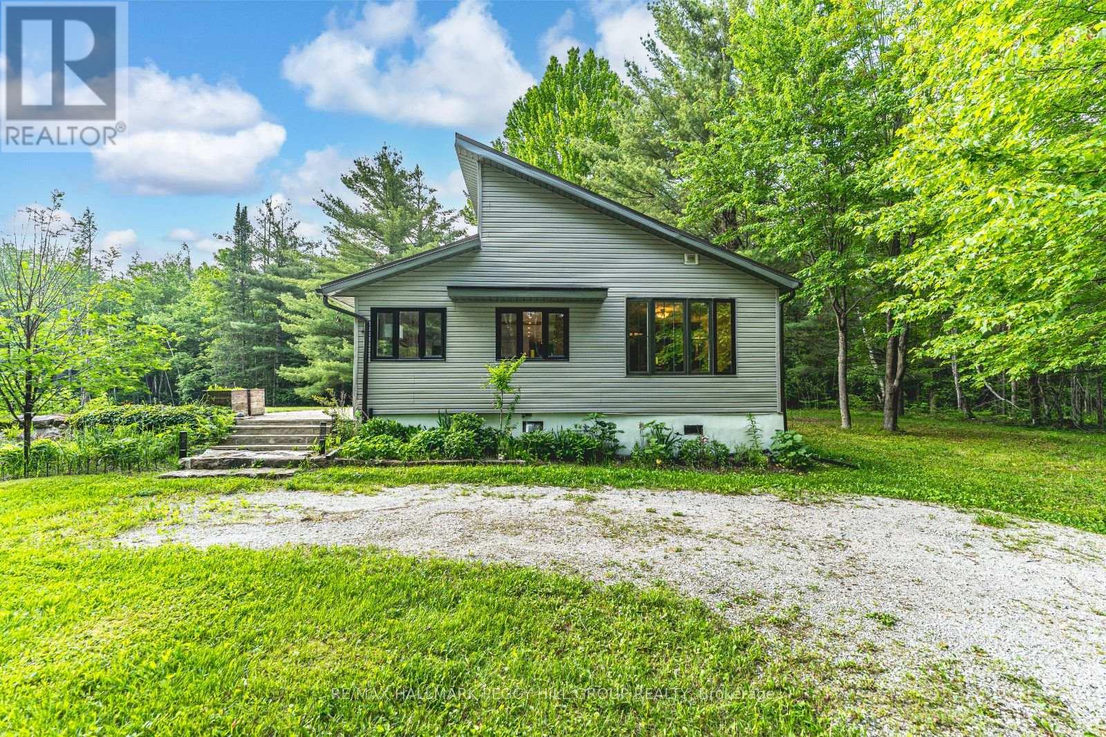 7390 Sadowa Road, Kawartha Lakes, Ontario  L0K 1W0 - Photo 3 - X12216910