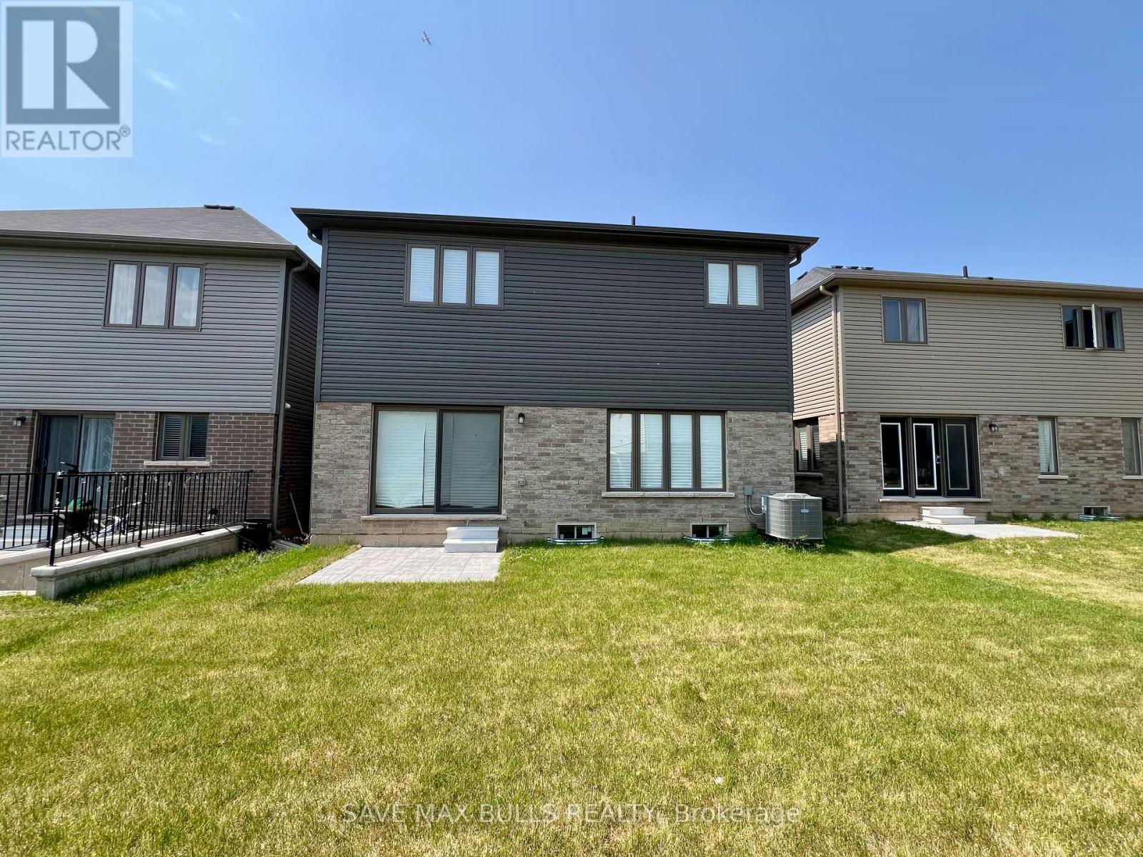 29 Mair Avenue, Brantford, Ontario  N3T 0T2 - Photo 42 - X12216960