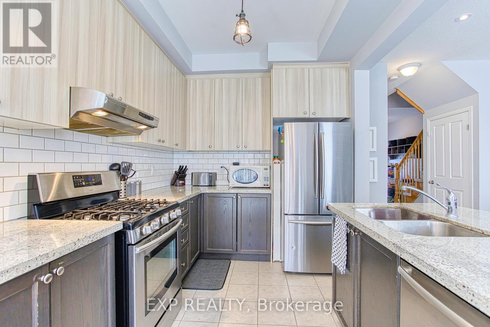 88 Palacebeach Trail, Hamilton, Ontario  L8E 0B8 - Photo 8 - X12216973
