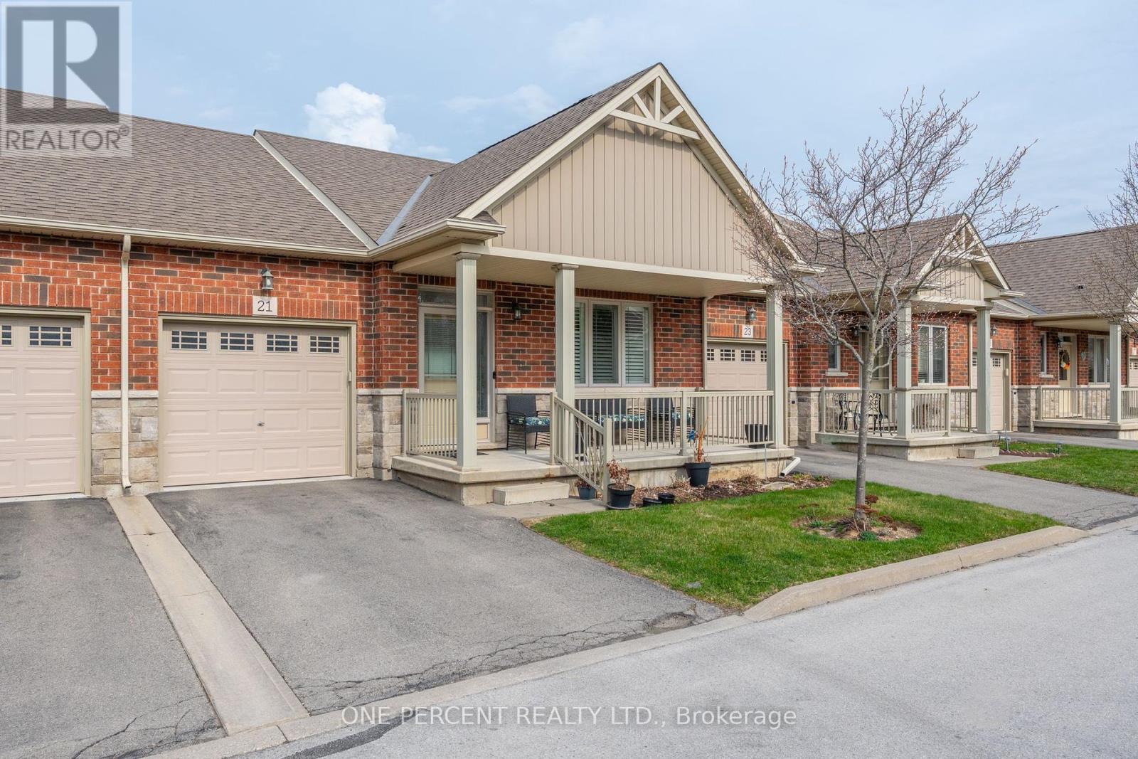 21 - 21 Stickland Lane, Hamilton, Ontario  L0R 1C0 - Photo 1 - X12216979