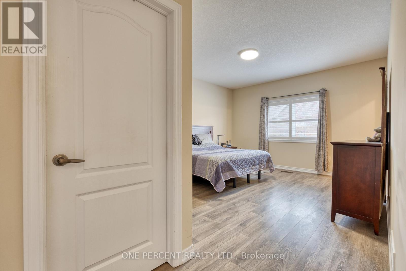 21 - 21 Stickland Lane, Hamilton, Ontario  L0R 1C0 - Photo 17 - X12216979