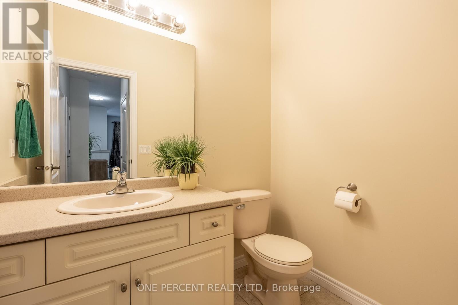 21 - 21 Stickland Lane, Hamilton, Ontario  L0R 1C0 - Photo 22 - X12216979
