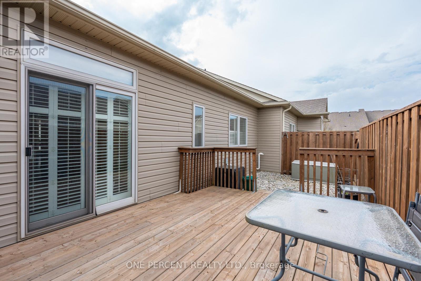21 - 21 Stickland Lane, Hamilton, Ontario  L0R 1C0 - Photo 32 - X12216979