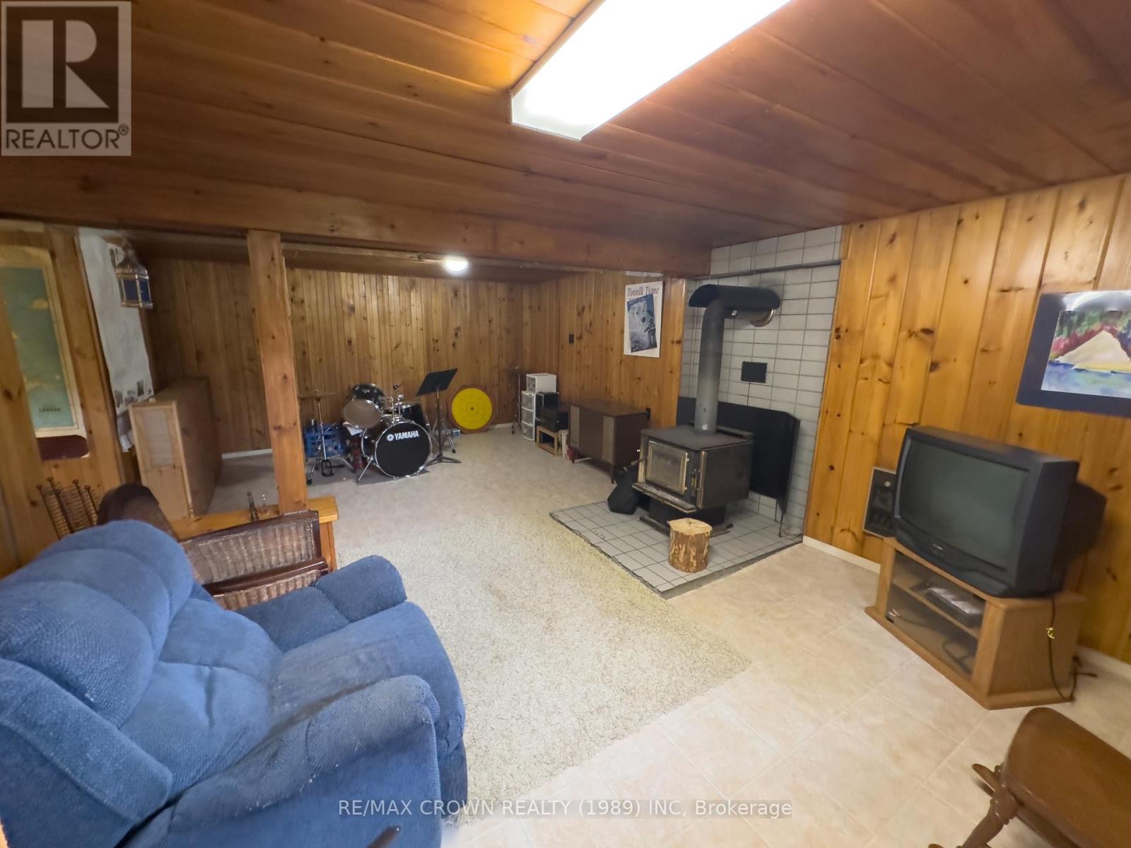 36 Birch Crescent, Temagami, Ontario  P0H 2H0 - Photo 25 - X12217043