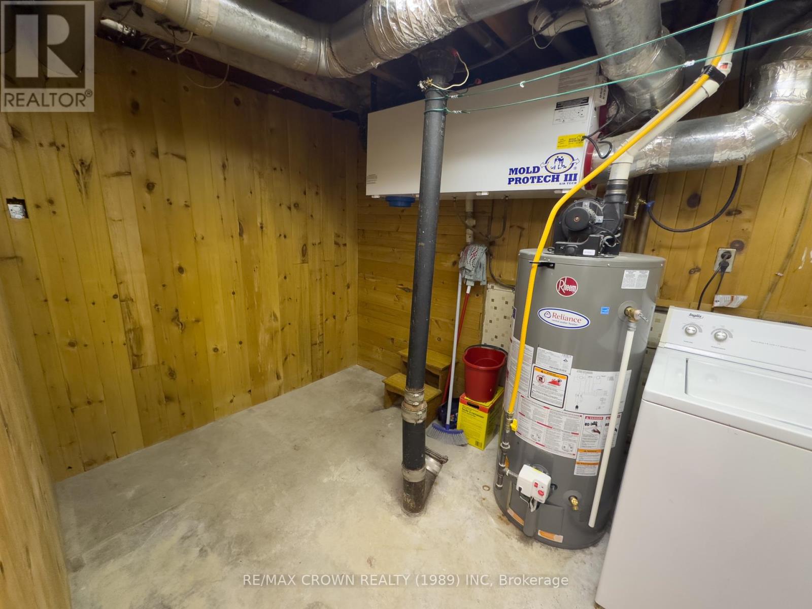 36 Birch Crescent, Temagami, Ontario  P0H 2H0 - Photo 37 - X12217043