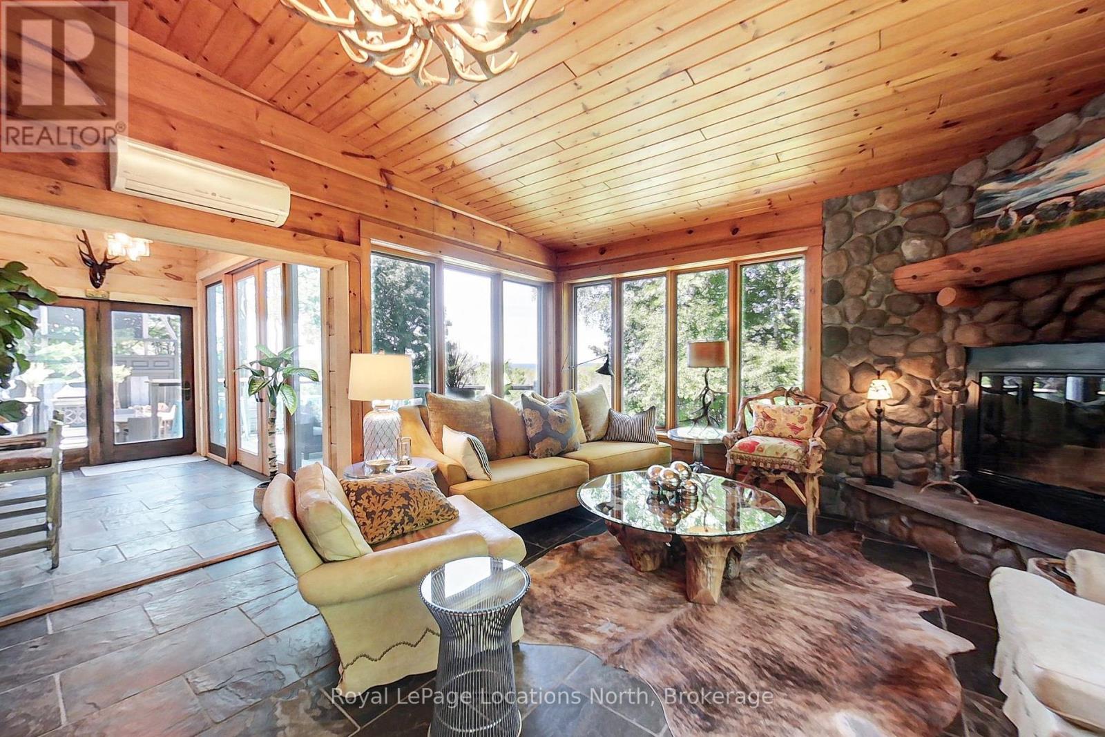 167 39th Side Road, Blue Mountains, Ontario  N0H 2P0 - Photo 12 - X12147045