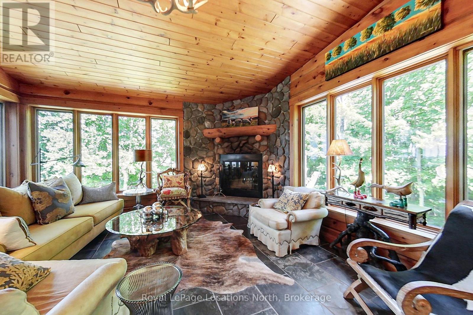 167 39th Side Road, Blue Mountains, Ontario  N0H 2P0 - Photo 11 - X12147045