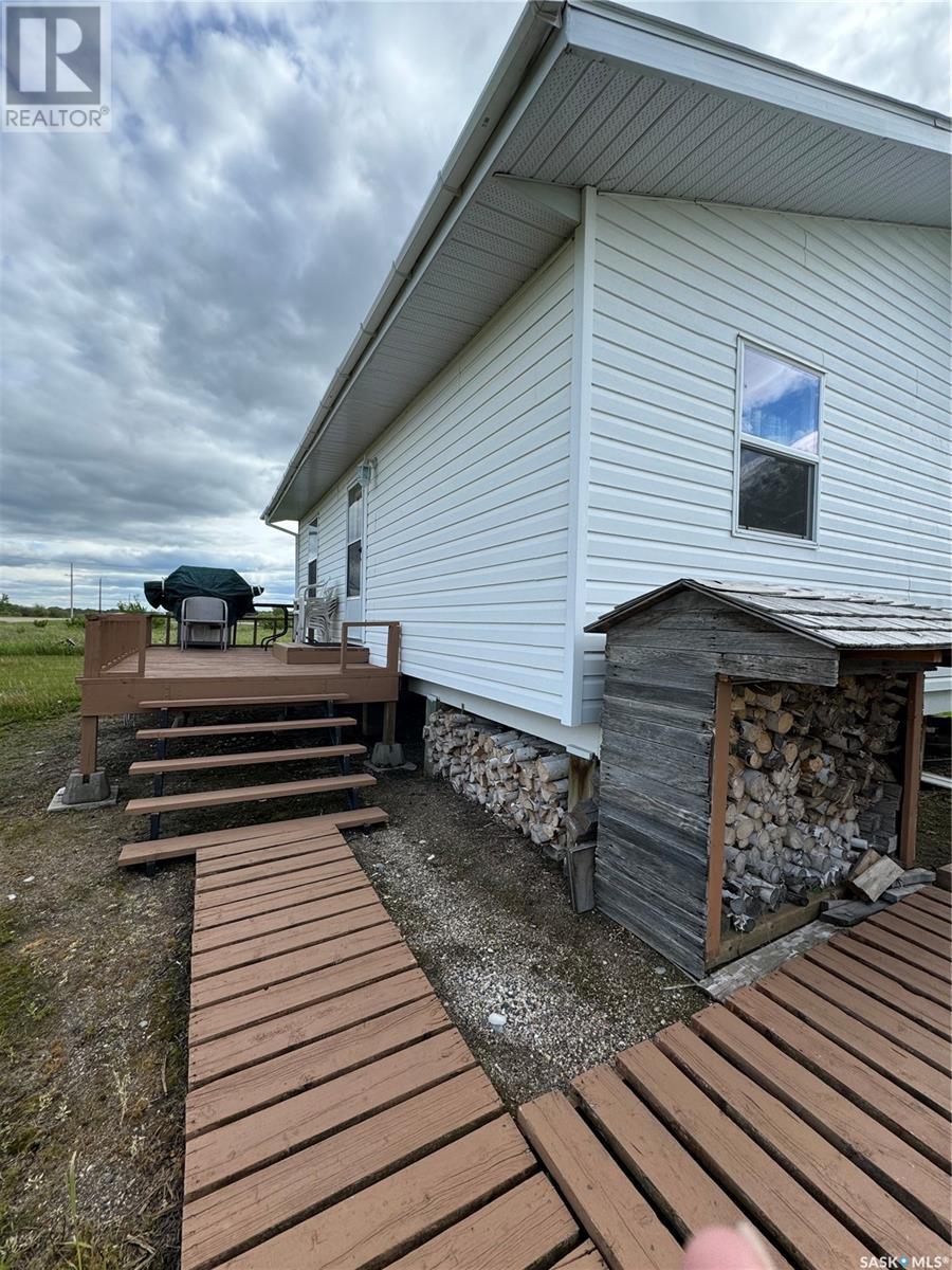 1 George Avenue, Clemenceau, Saskatchewan  S0E 0Y0 - Photo 4 - SK009322