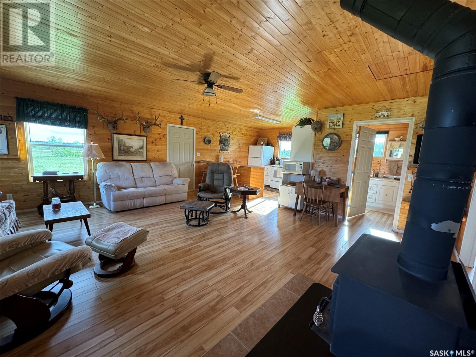 1 George Avenue, Clemenceau, Saskatchewan  S0E 0Y0 - Photo 5 - SK009322