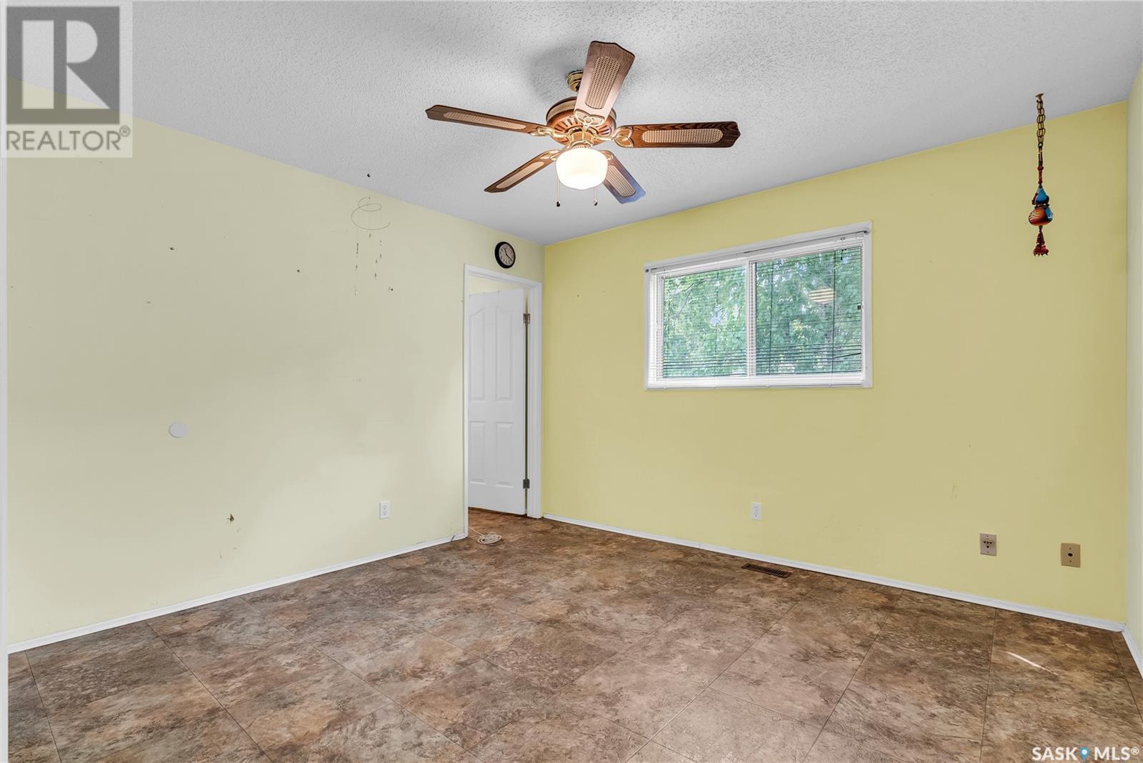 102 Delaronde Road, Saskatoon, Saskatchewan  S7J 3Y2 - Photo 30 - SK009320
