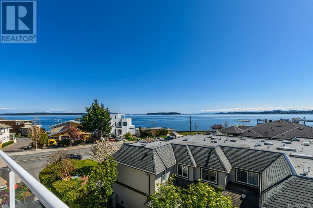 418 9650 First St, Sidney, British Columbia