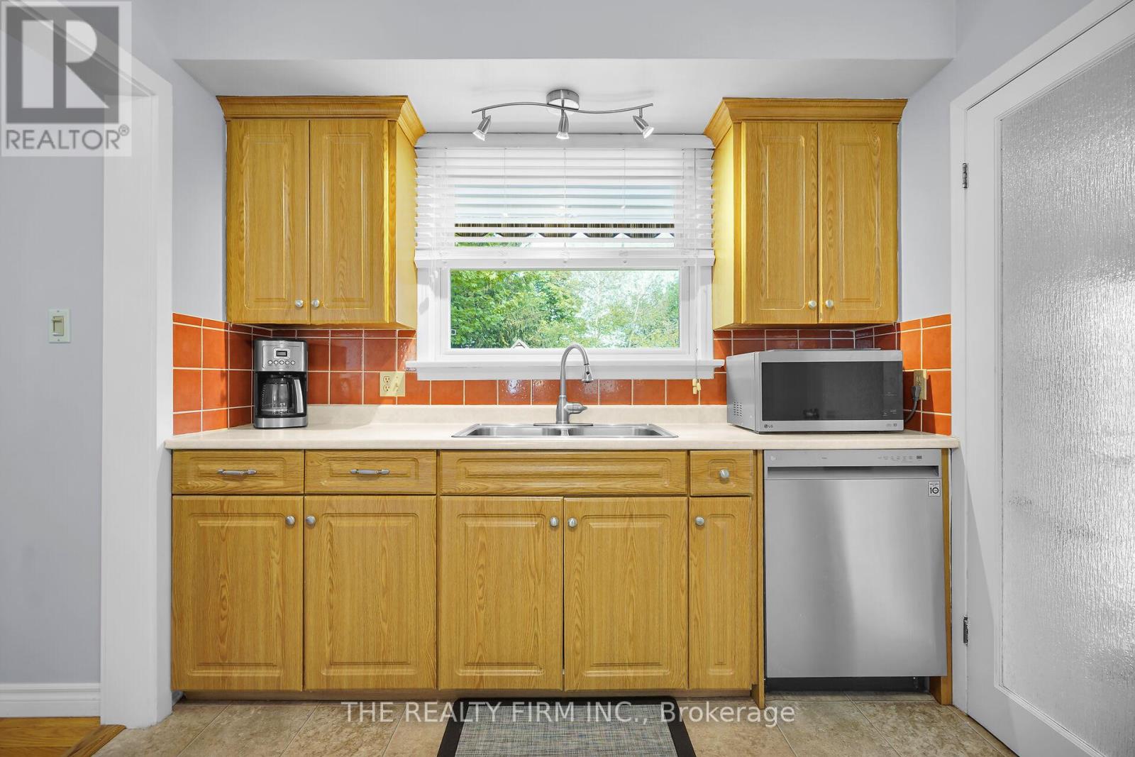 206 Tavistock Road, London South, Ontario  N6J 1Z9 - Photo 23 - X12217166