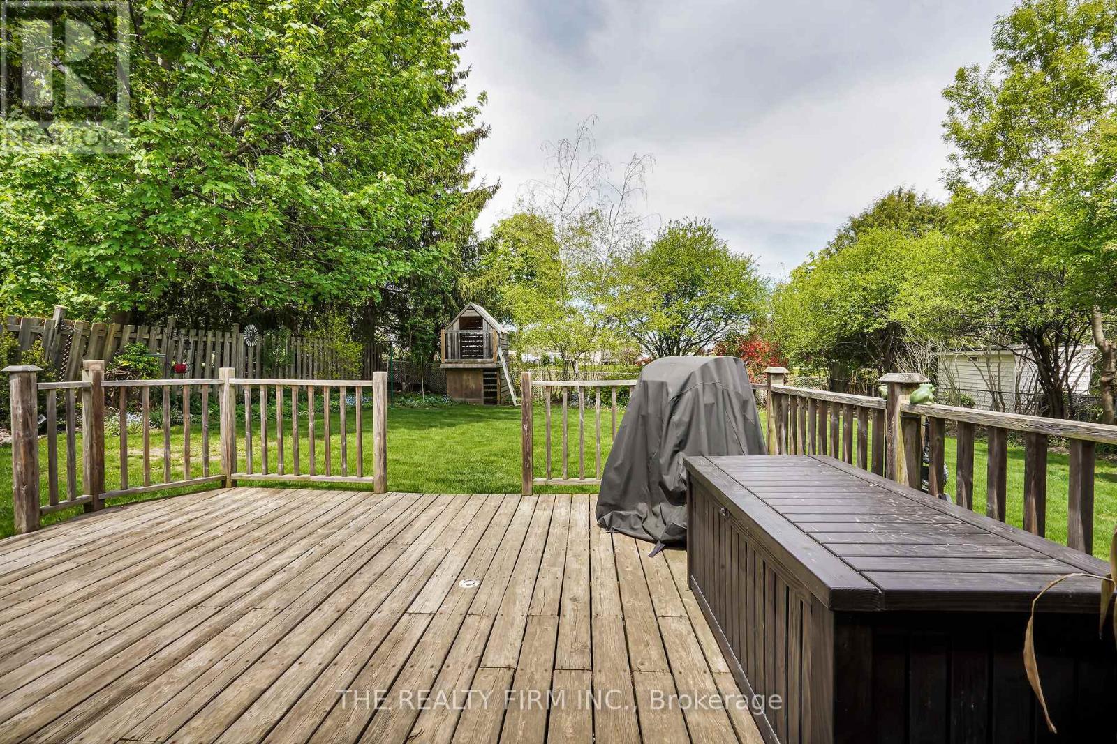 206 Tavistock Road, London South, Ontario  N6J 1Z9 - Photo 37 - X12217166