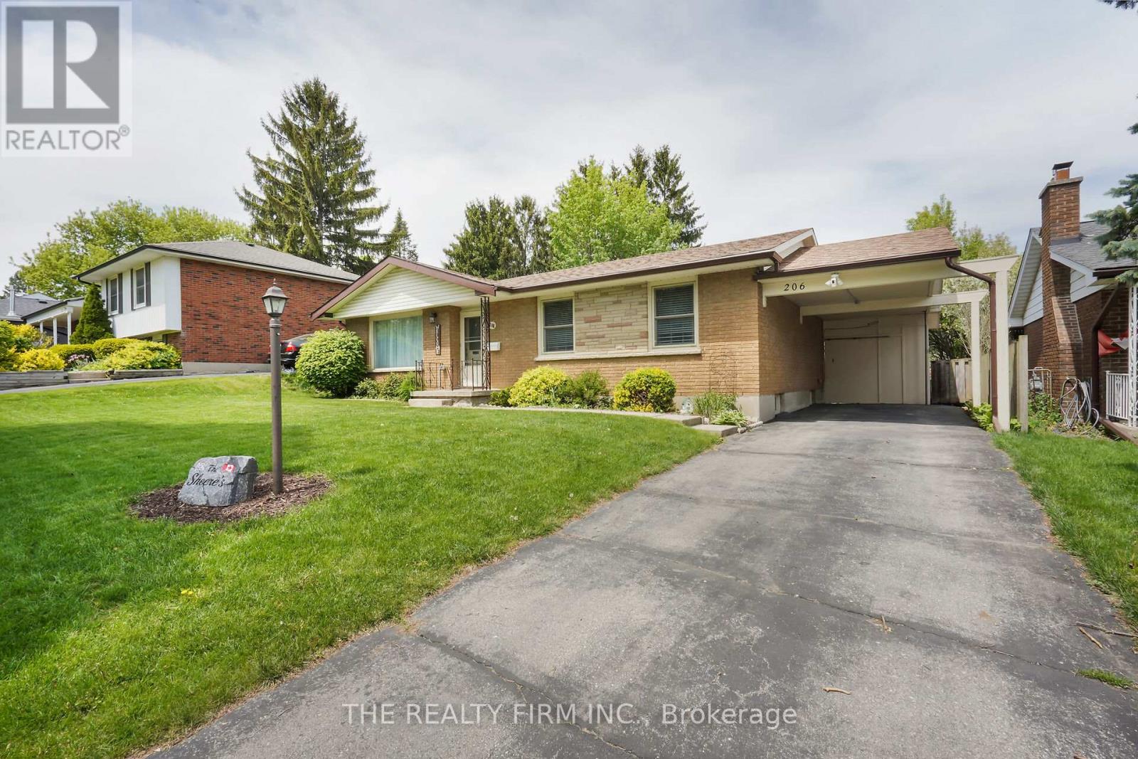 206 Tavistock Road, London South, Ontario  N6J 1Z9 - Photo 4 - X12217166