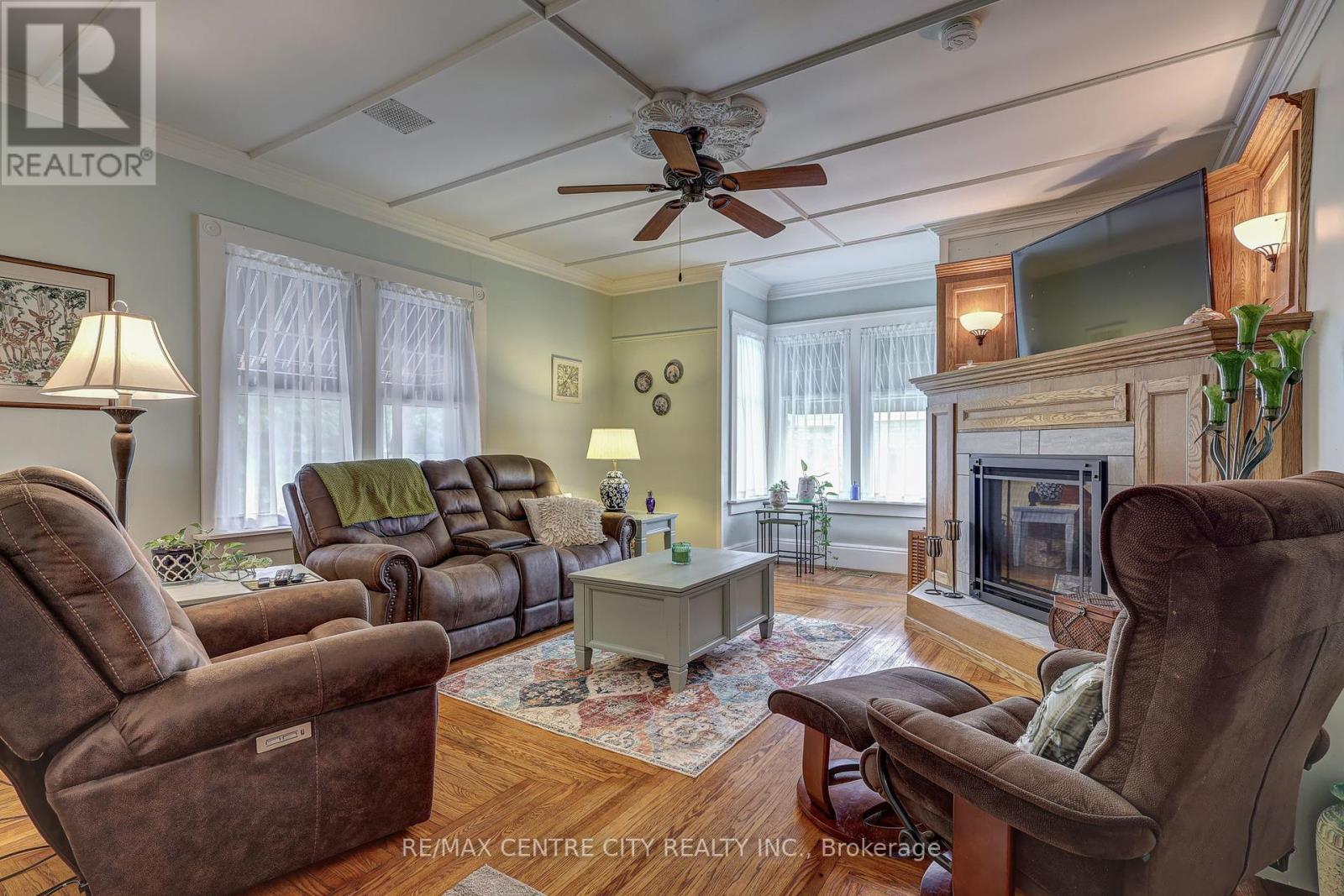8961 Iona Road, Dutton/dunwich (Iona), Ontario  N0L 1P0 - Photo 28 - X12217167