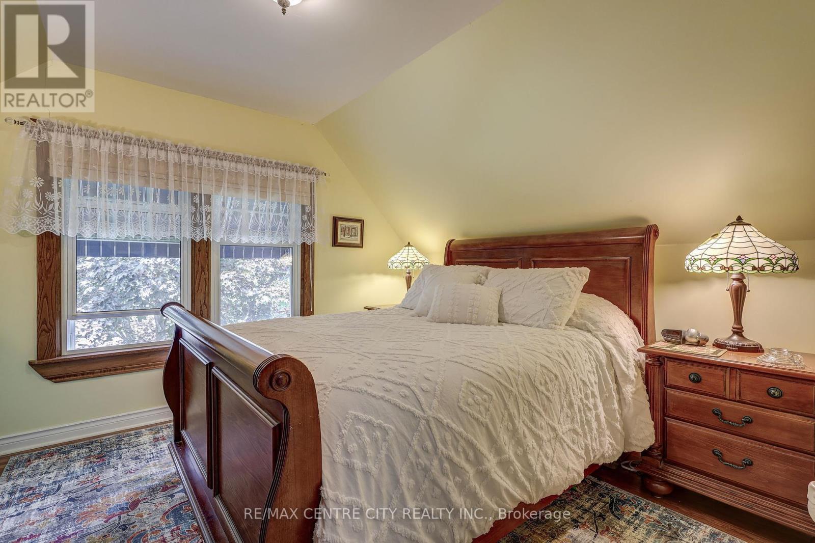 8961 Iona Road, Dutton/dunwich (Iona), Ontario  N0L 1P0 - Photo 33 - X12217167