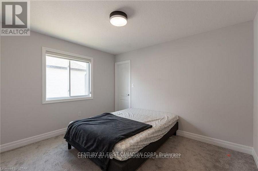 121 Basil Crescent, Middlesex Centre (Ilderton), Ontario  N0M 2A0 - Photo 37 - X12217310