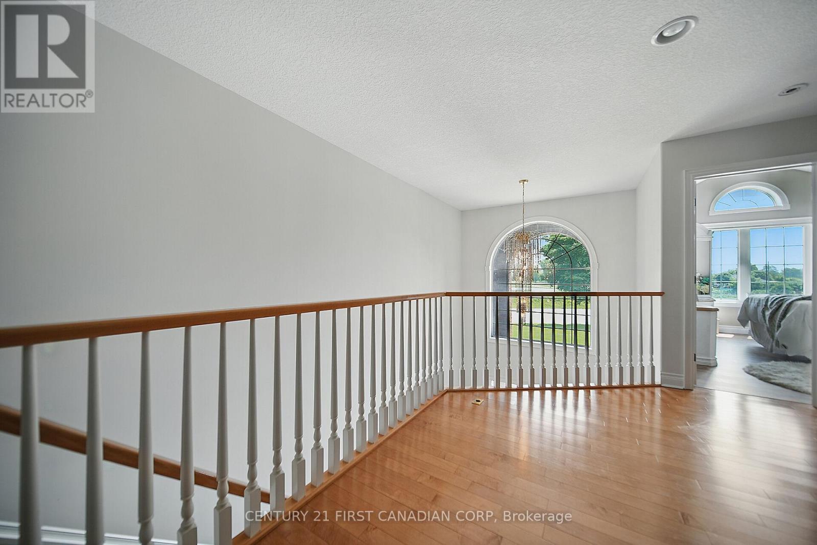 42580 Roberts Line, Central Elgin (Union), Ontario  N0L 2L0 - Photo 18 - X12217316
