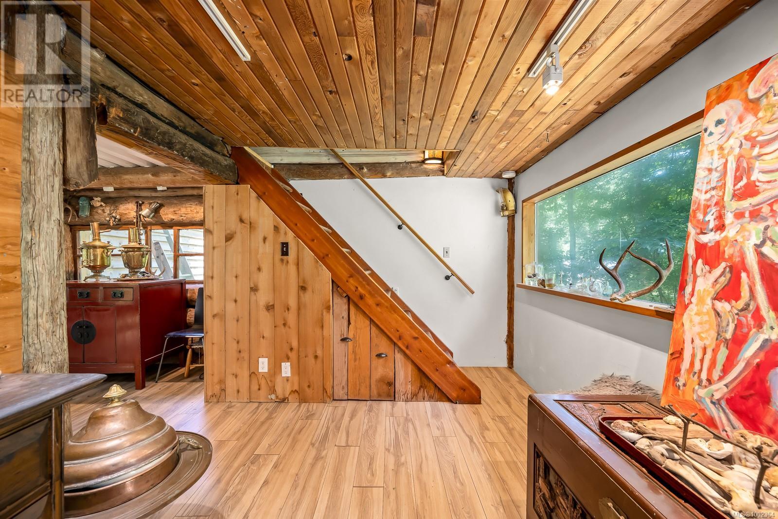 7555 Central Rd, Hornby Island, British Columbia  V0R 1Z0 - Photo 14 - 1002364