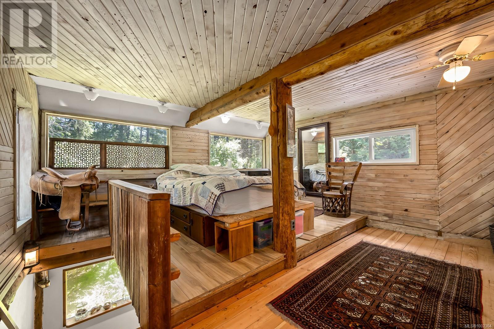 7555 Central Rd, Hornby Island, British Columbia  V0R 1Z0 - Photo 15 - 1002364