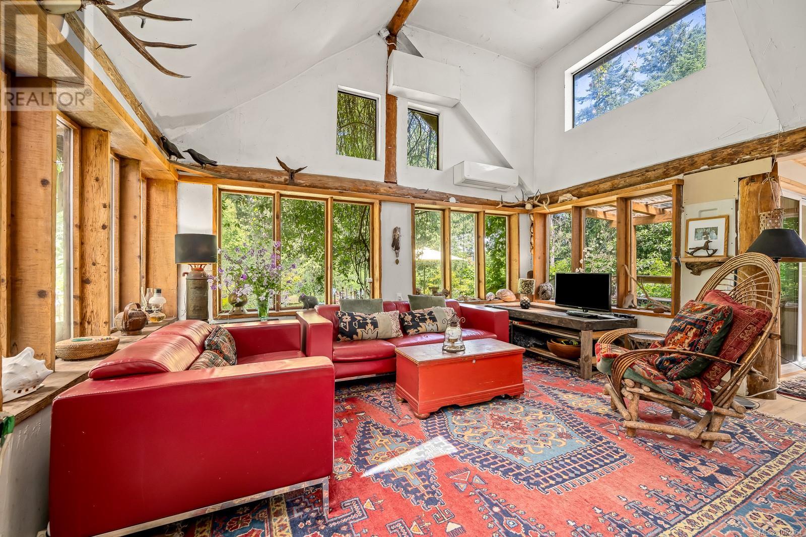 7555 Central Rd, Hornby Island, British Columbia  V0R 1Z0 - Photo 5 - 1002364