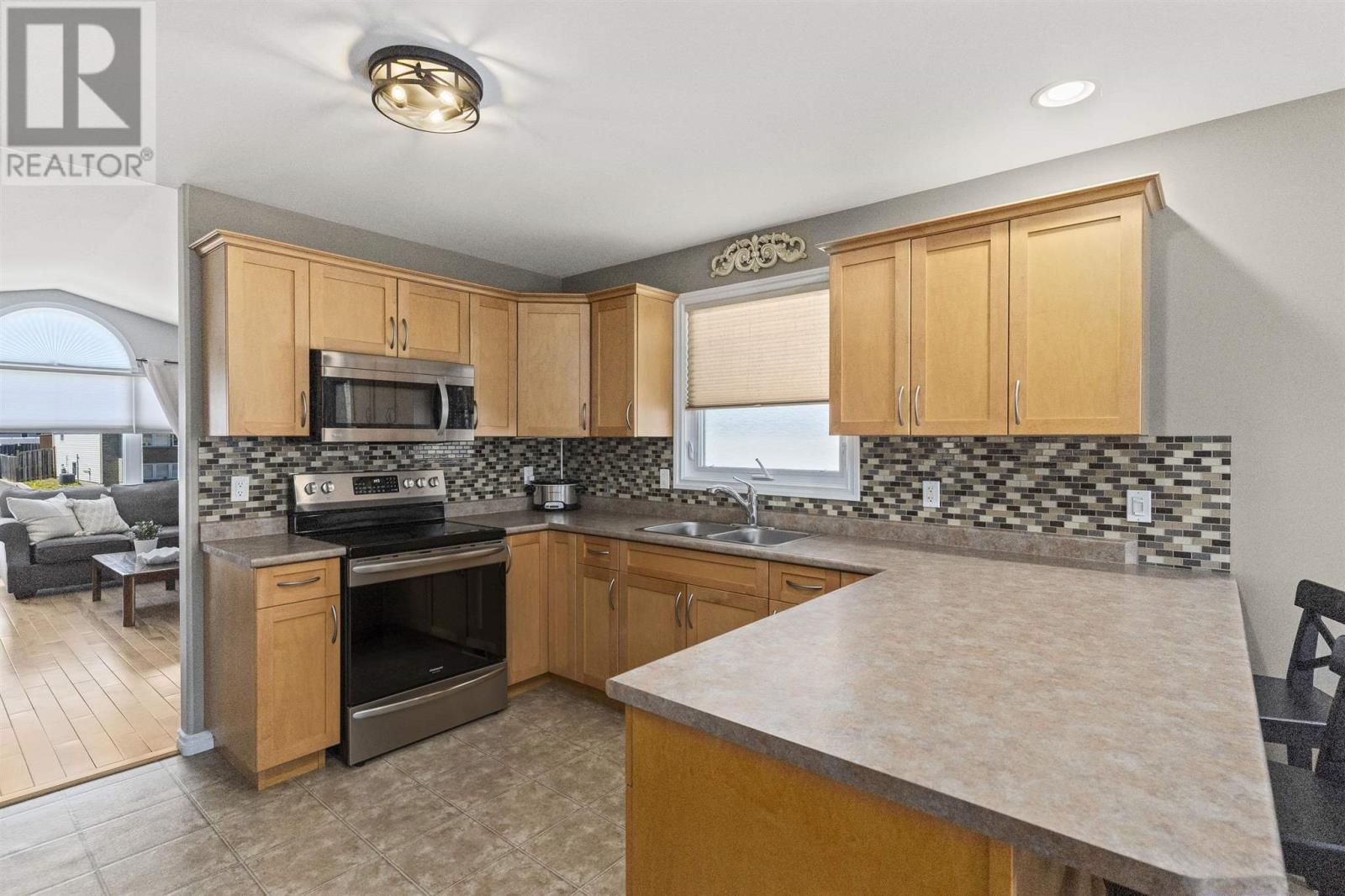 159 Saxon Dr, Thunder Bay, Ontario  P7G 1K3 - Photo 13 - TB251542