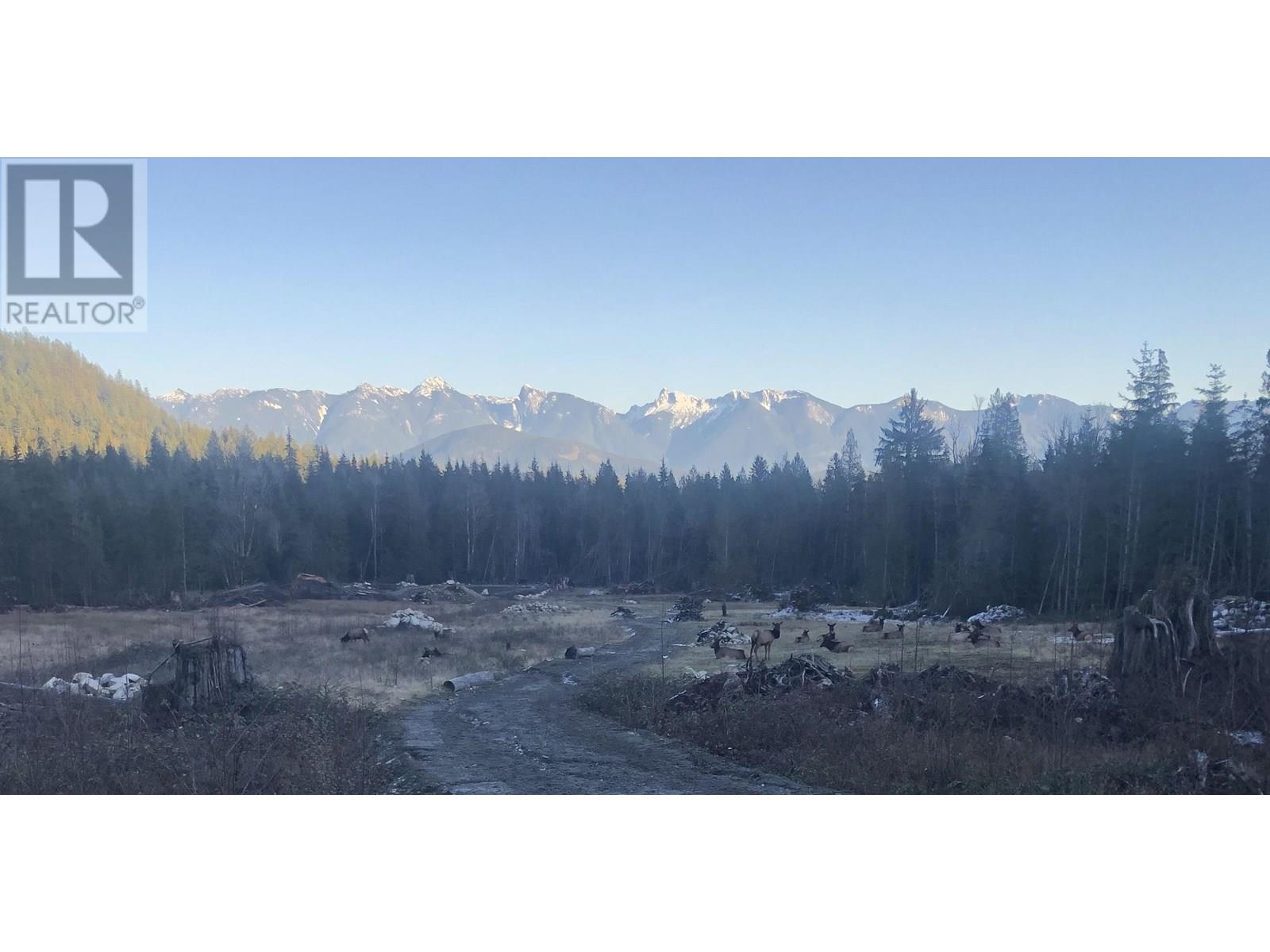 Lot D Elphinstone Crossing, Gibsons, British Columbia  V0N 1V9 - Photo 9 - R3012818