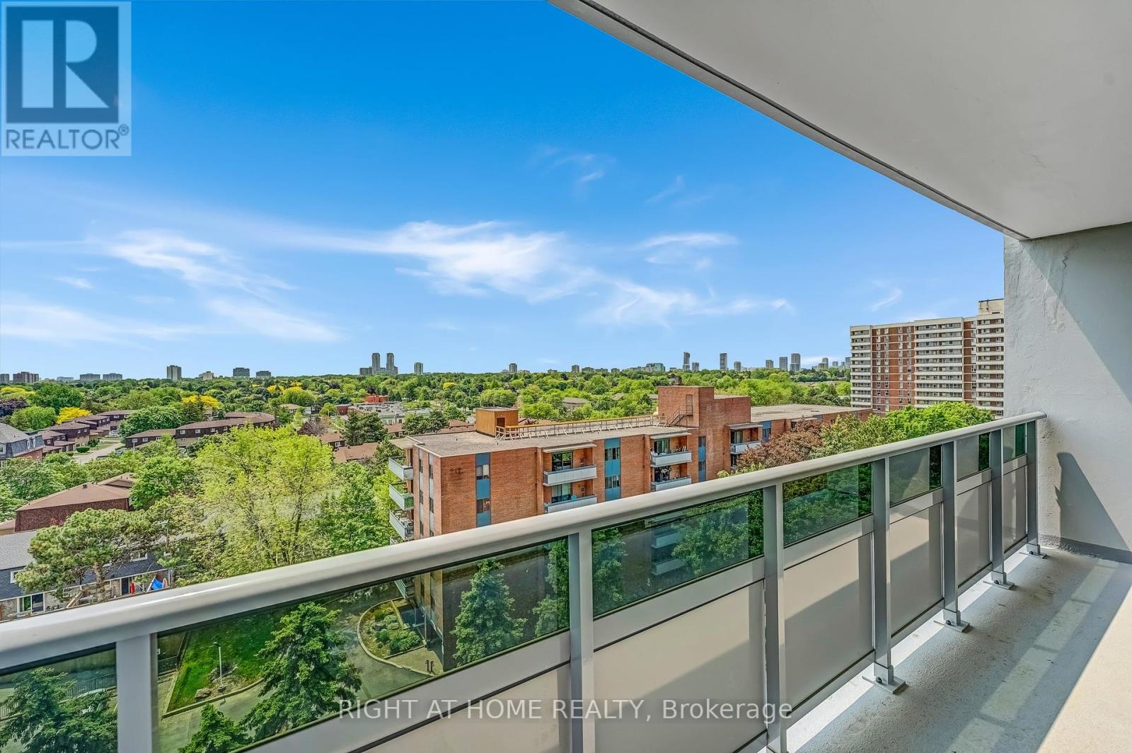 901 - 1250 Bridletowne Circle, Toronto, Ontario  M1W 2V1 - Photo 4 - E12217151