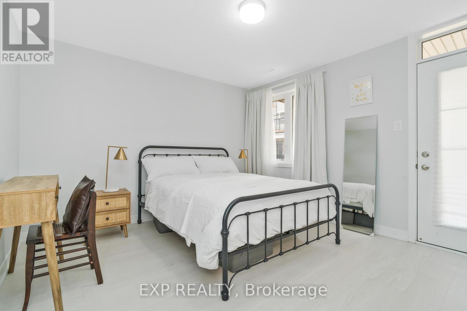 222 Anyolite Private, Ottawa, Ontario  K2J 7J3 - Photo 11 - X12217233