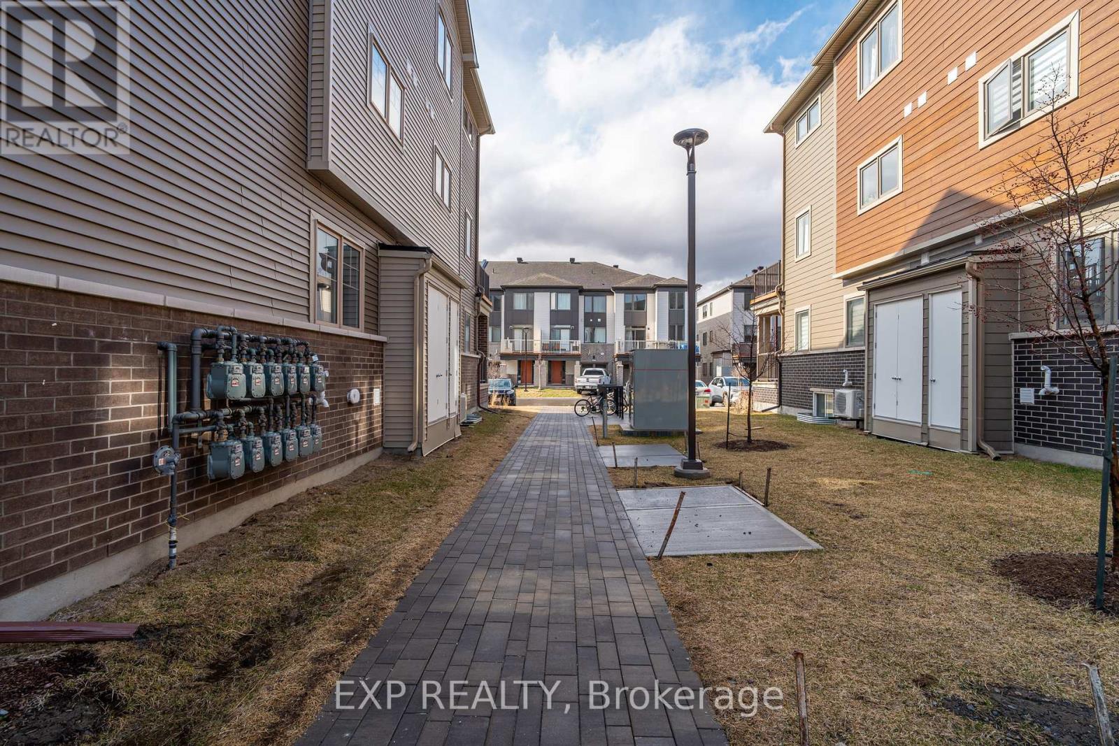 222 Anyolite Private, Ottawa, Ontario  K2J 7J3 - Photo 24 - X12217233