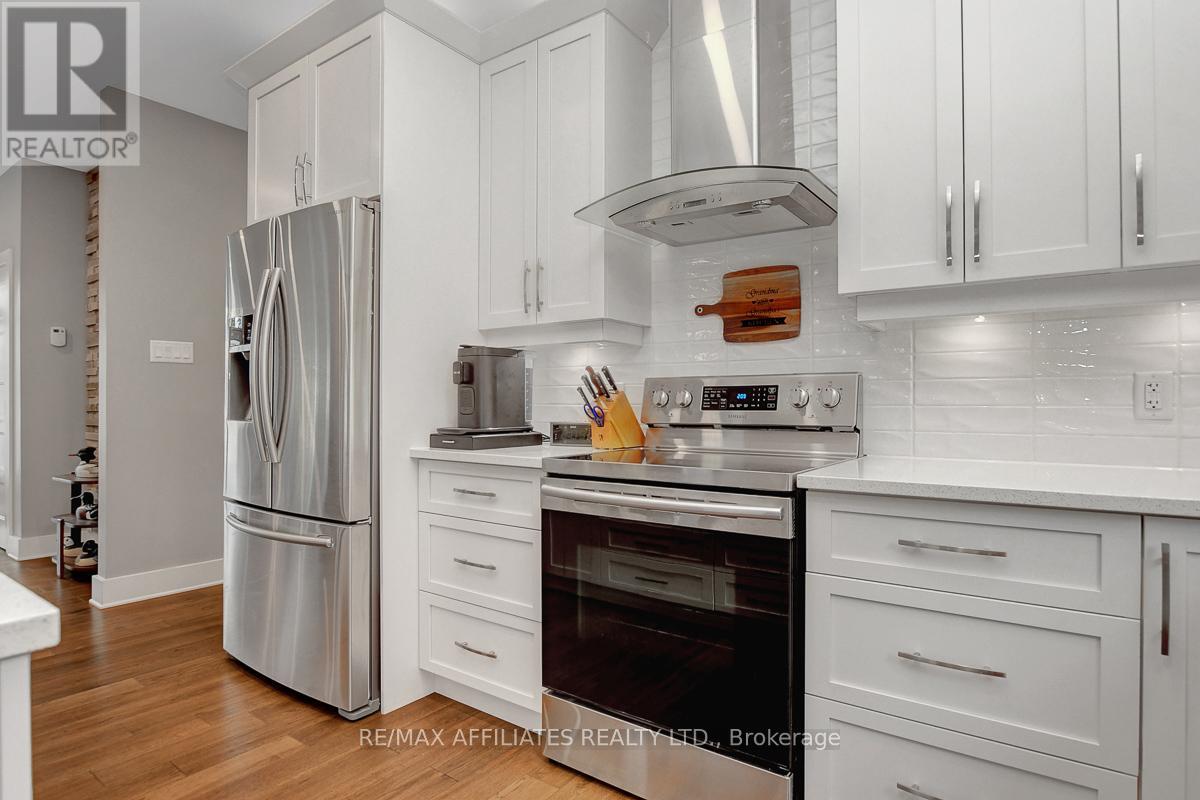 116 Queen Charlotte Street, Ottawa, Ontario  K0A 2Z0 - Photo 15 - X12217241